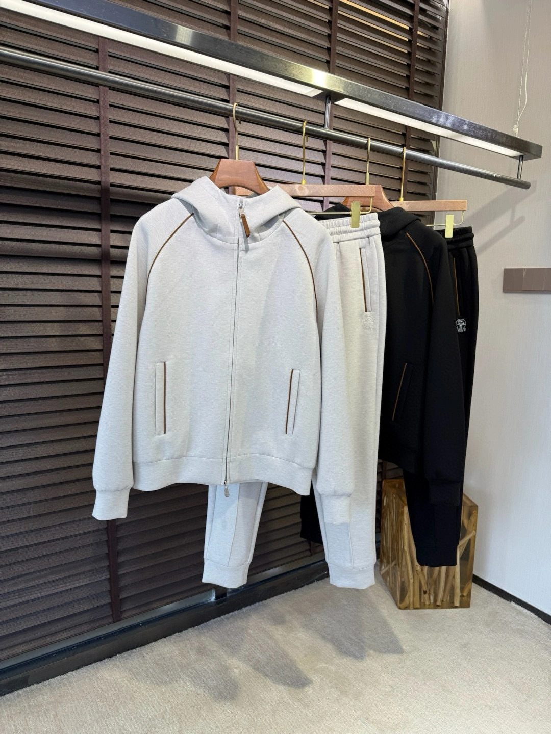 wg.luxury- 2ru9588o wool 2colour item:E-F155I1397-2H